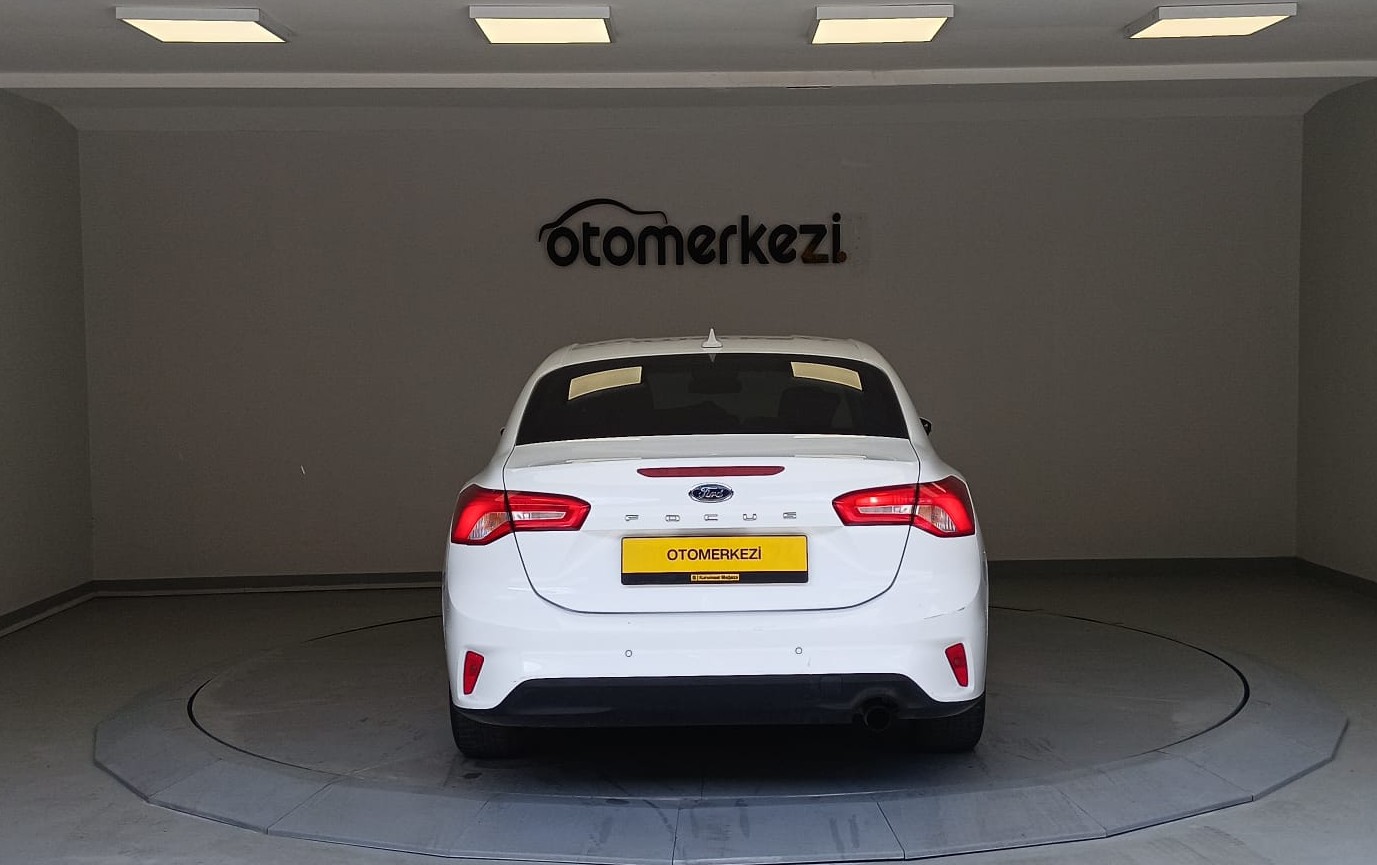 FORD FOCUS 2